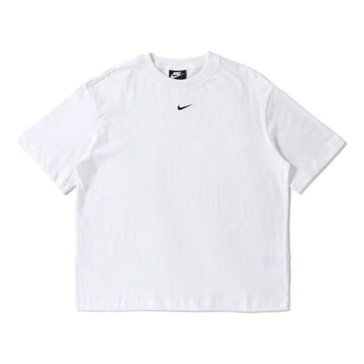 Nike t-shirt
