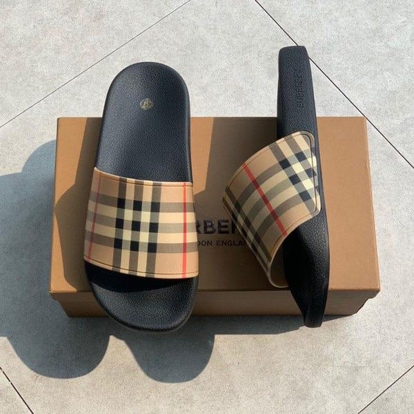 Burberry Slide