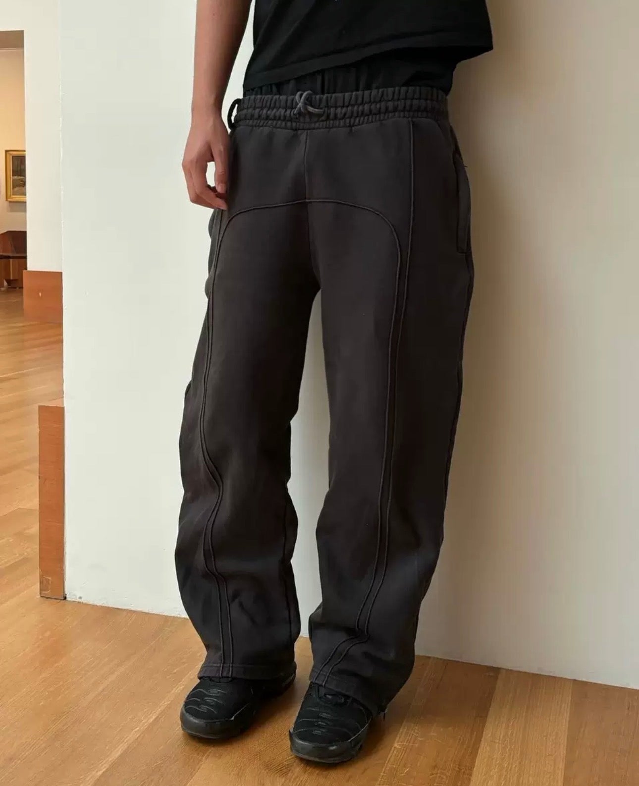Black sweatpants
