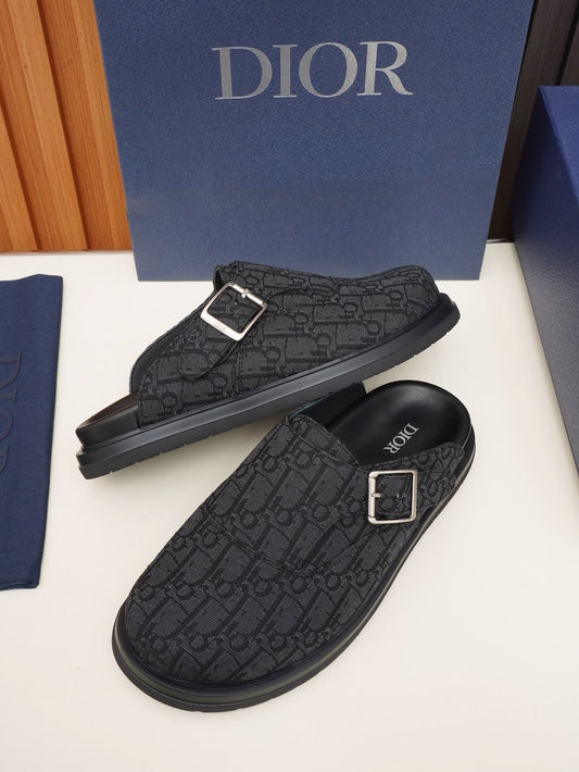 Dior slipper