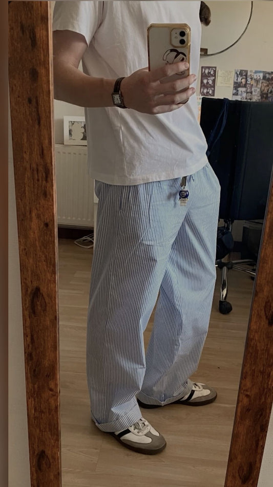 Striped Pants للجنسين